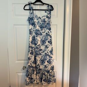Bloomingdale’s Aqua Blue & White Floral Midi Dress